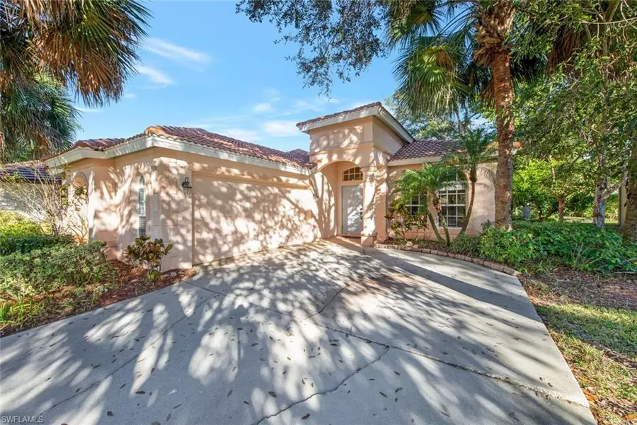 9870 Colonial WALK N, Estero, FL 33928