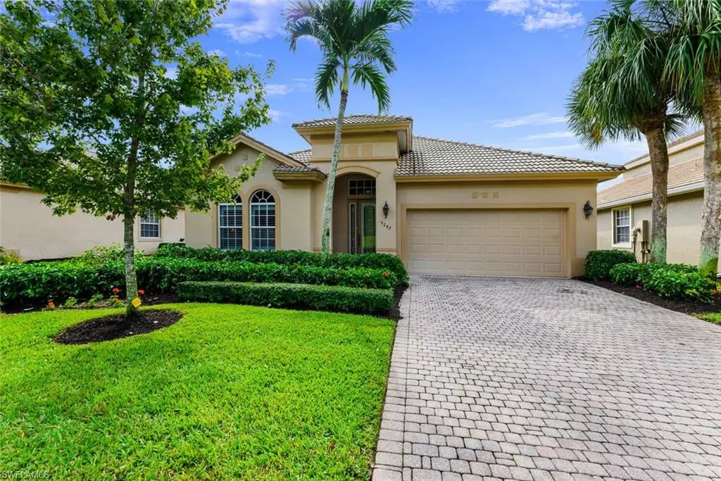 Estero, FL 34135,9287 Oak Strand DR