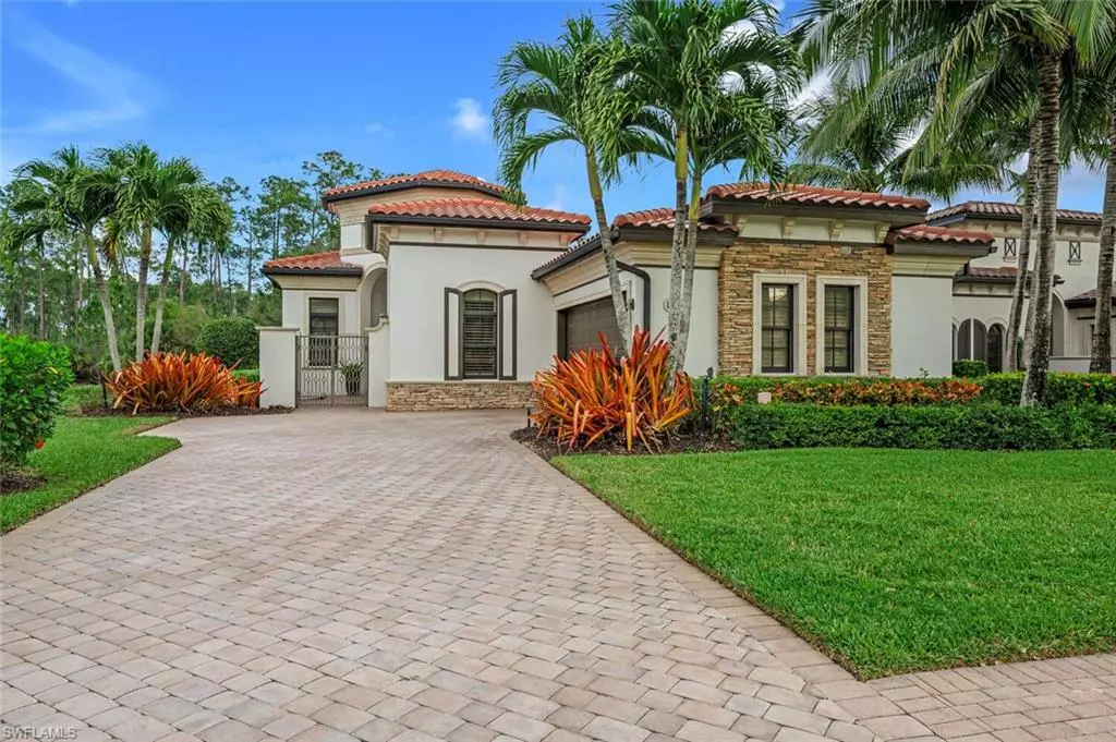 Naples, FL 34110,16842 CABREO DR