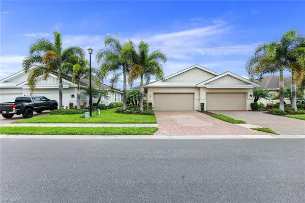 Naples, FL 34114,14931 Edgewater CIR