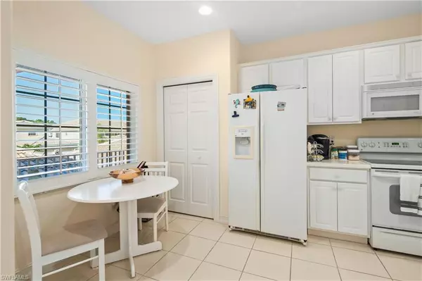 Naples, FL 34113,9128 Michael CIR #12