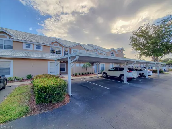 Bonita Springs, FL 34134,3941 Leeward Passage CT #204