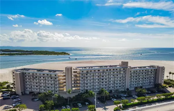 Fort Myers Beach, FL 33931,8350 Estero BLVD #221