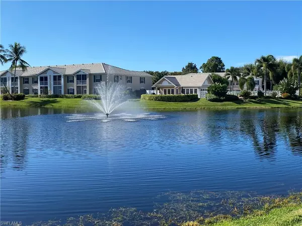 Naples, FL 34108,864 Tanbark DR #203