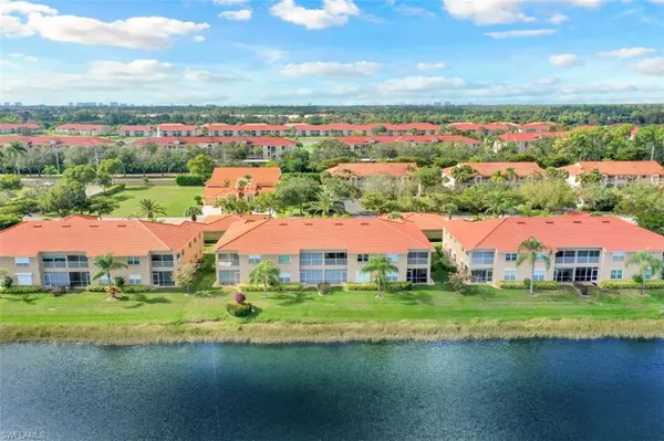 Naples, FL 34119,6600 Huntington Lakes CIR #202