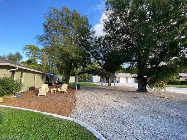 North Fort Myers, FL 33903,6835 Autumn CT