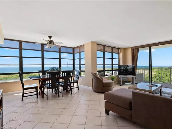 Marco Island, FL 34145,380 Seaview CT #1012