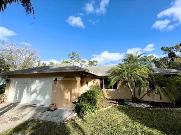 660 6th ST SE, Naples, FL 34117