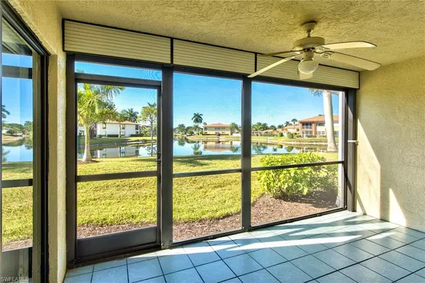 4440 Chantelle DR #I-102, Naples, FL 34112