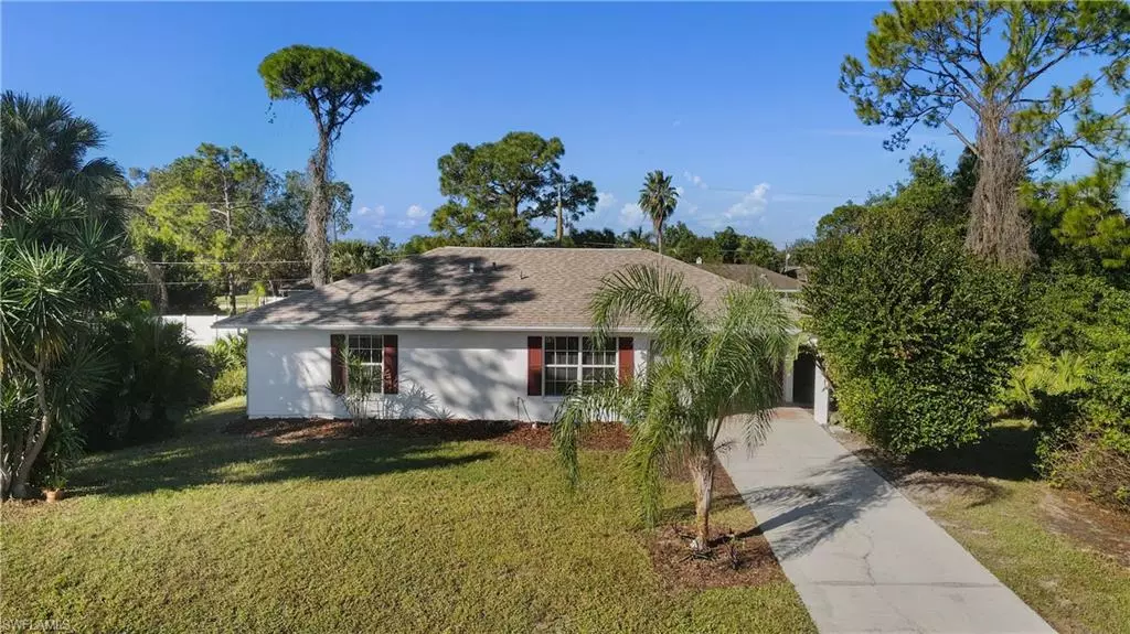 18432 Oriole RD, Fort Myers, FL 33967