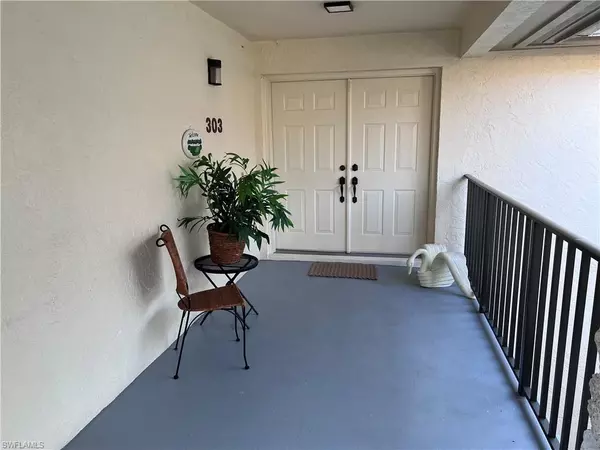 Naples, FL 34113,764 Eagle Creek DR #303