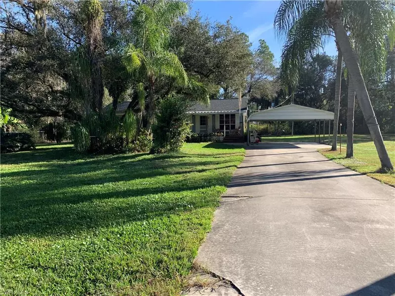 2314 Leroy AVE, Alva, FL 33920