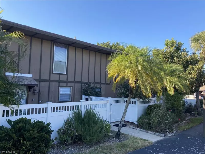 5845 Cape Island DR #4, Fort Myers, FL 33919