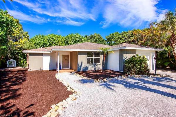 1948 Roseate LN, Sanibel, FL 33957