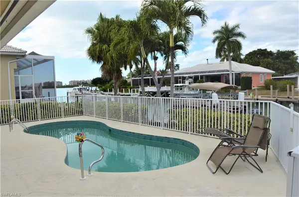 Marco Island, FL 34145,830 Perrine CT