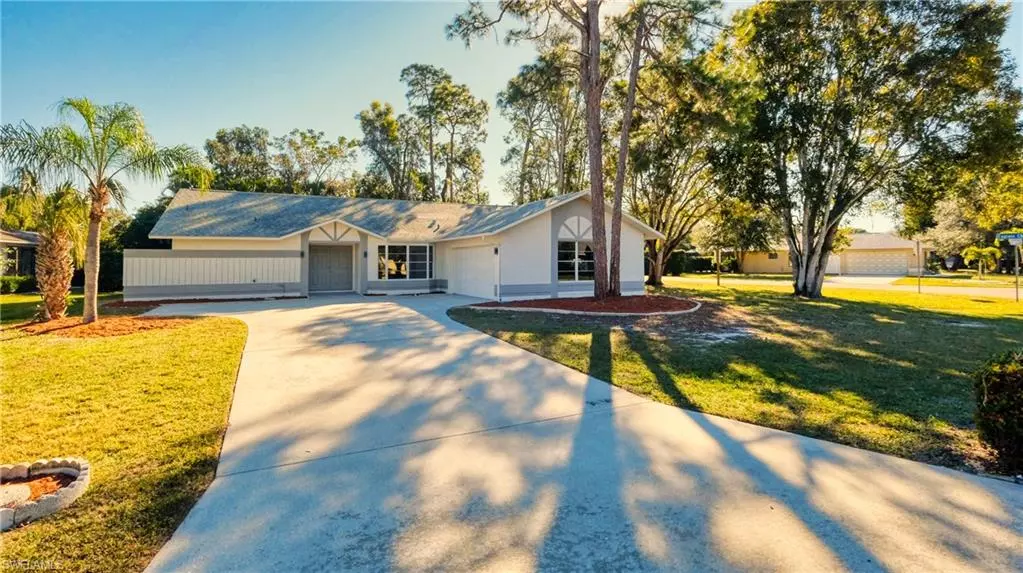 Fort Myers, FL 33967,19027 Pine Run LN