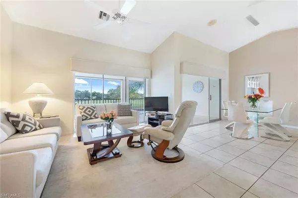 Naples, FL 34110,13055 Castle Harbour DR #K3