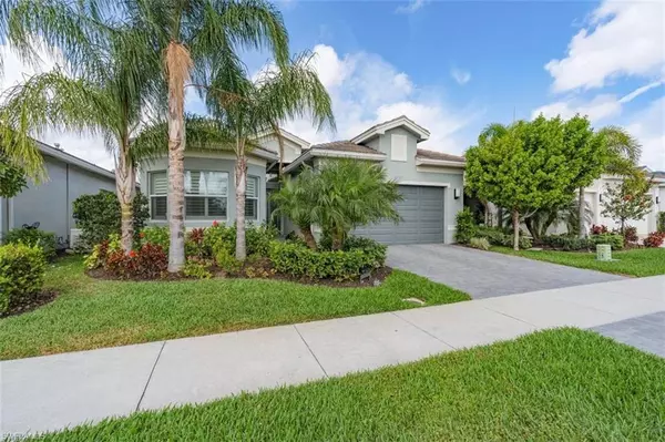 28564 Montecristo LOOP, Bonita Springs, FL 34135