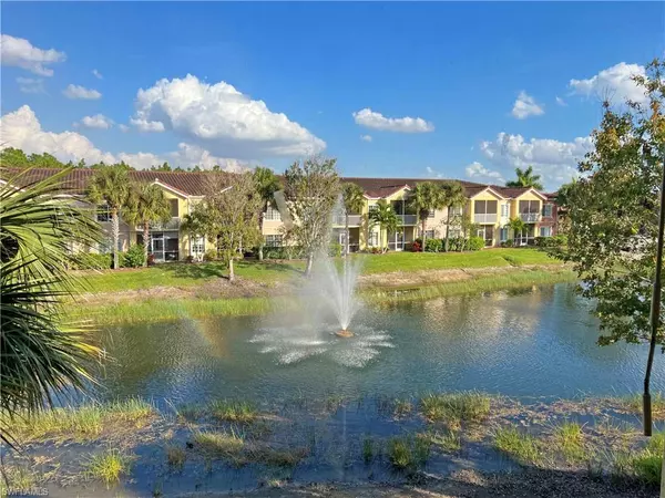 Estero, FL 33928,20260 Estero Gardens CIR #205