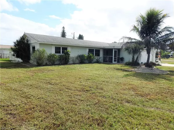 101 Maple AVE S, Lehigh Acres, FL 33936