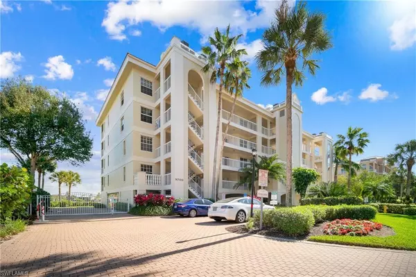 Naples, FL 34108,9700 Gulf Shore DR #202