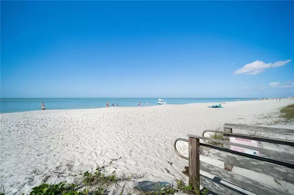 Naples, FL 34108,9700 Gulf Shore DR #202