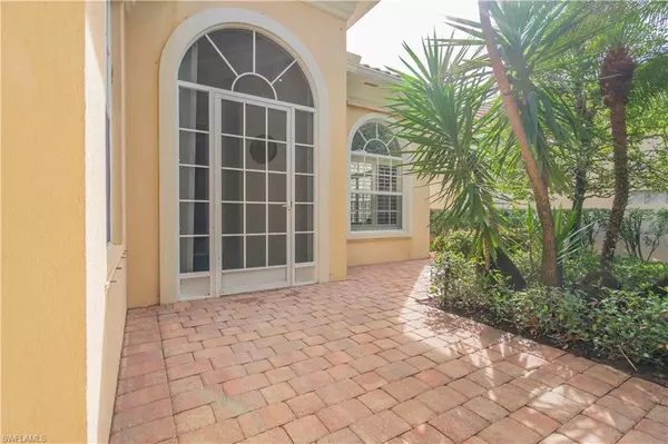 Naples, FL 34119,4406 Prescott LN