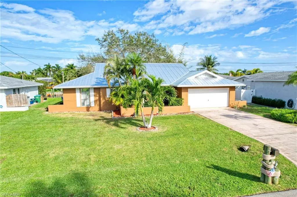 Cape Coral, FL 33904,1637 SE 39th TER