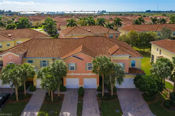 Fort Myers, FL 33908,9807 Solera Cove Pointe #104