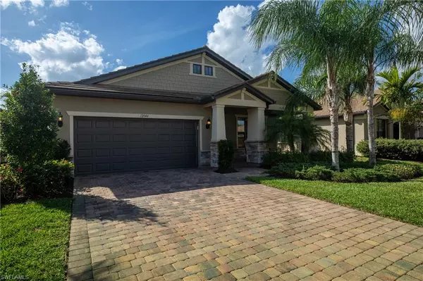 Fort Myers, FL 33966,12044 Winfield CIR