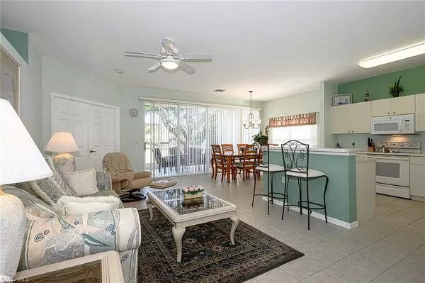 Naples, FL 34110,5615 Northboro DR #102