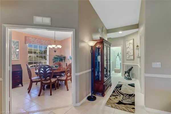 Naples, FL 34119,3545 Laurel Greens Lane North #203