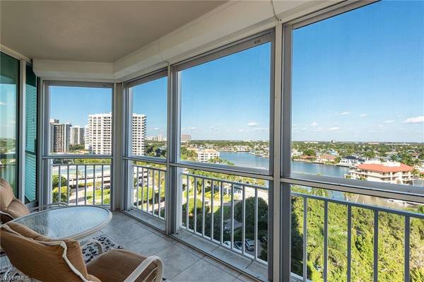 4255 Gulf Shore BLVD N #802, Naples, FL 34103