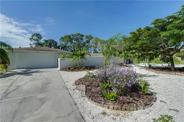 Bonita Springs, FL 34134,4041 Mariner LN