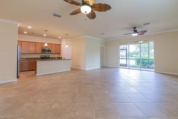 Naples, FL 34120,2406 Heydon CIR E