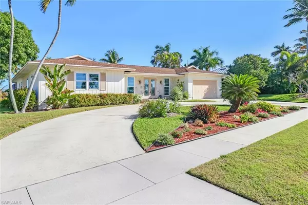 Marco Island, FL 34145,1500 Jamaica CT