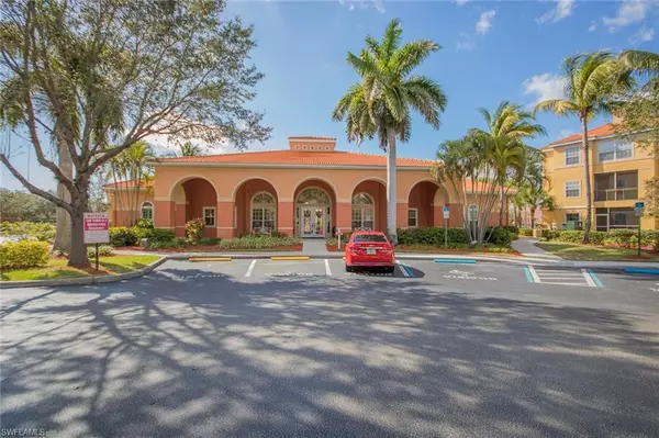 23600 WALDEN CENTER DR #305, Bonita Springs, FL 34134