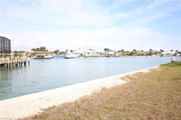 Marco Island, FL 34145,1261 Stone CT