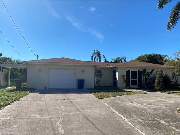 5960 Milne CIR, North Fort Myers, FL 33903