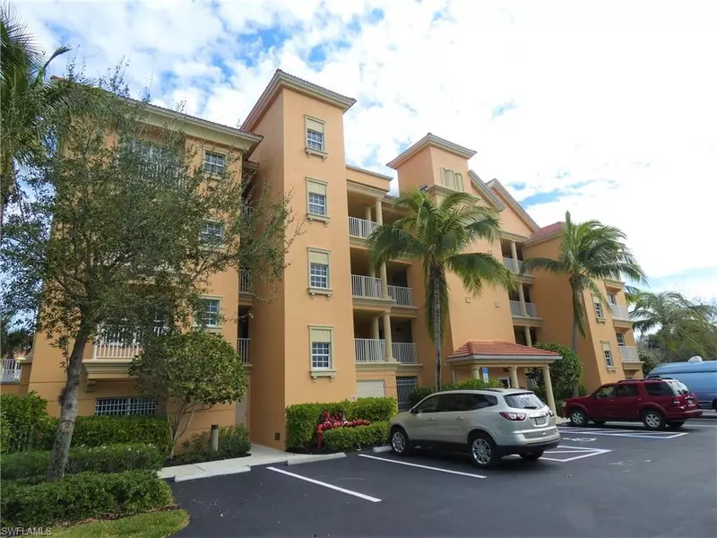 7451 Bella Lago DR #141, Fort Myers Beach, FL 33931