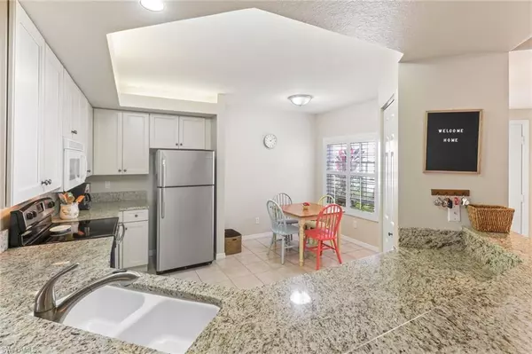 Naples, FL 34109,6805 Satinleaf RD S #102