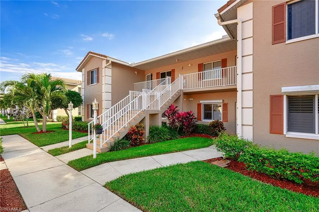 Naples, FL 34104,650 Saratoga CIR #C-101