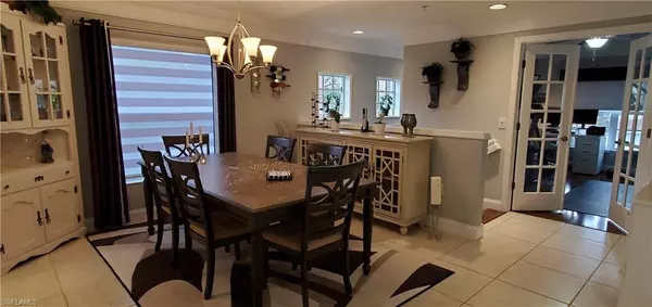 Naples, FL 34105,1440 Tiffany LN #2801