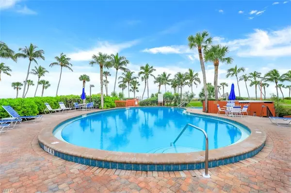 Sanibel, FL 33957,2445 W Gulf DR #A2