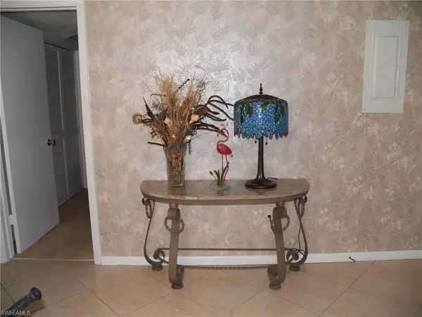 Cape Coral, FL 33904,4260 SE 20th PL #401