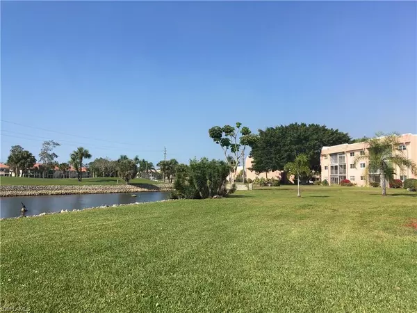 300 Forest Lakes BLVD #312, Naples, FL 34105