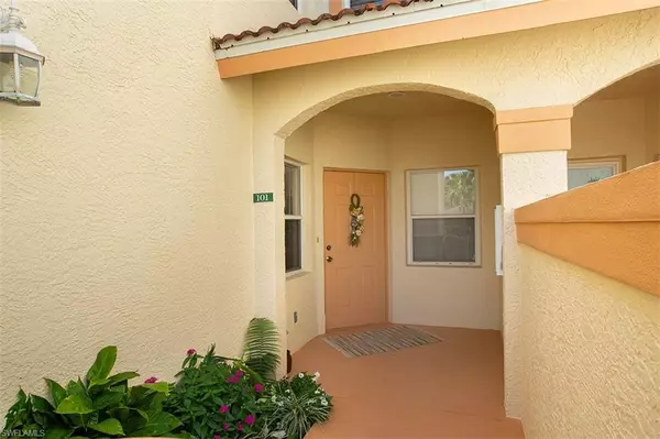 Naples, FL 34119,6595 Huntington Lakes CIR #101