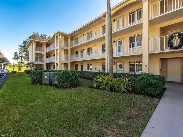 Naples, FL 34112,3675 Amberly CIR #C 103