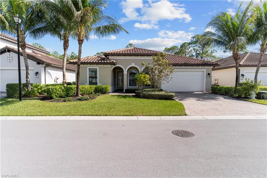 Naples, FL 34119,4464 Tamarind WAY