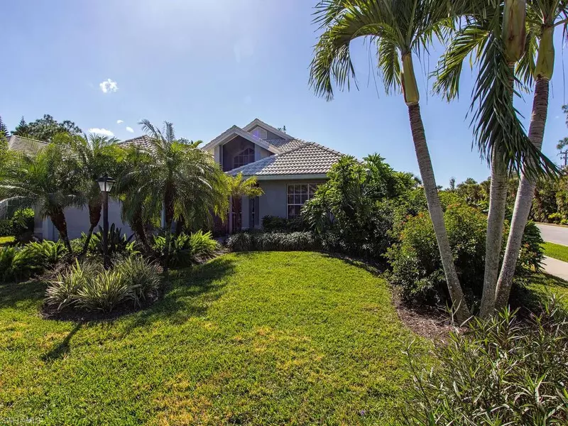 796 Provincetown DR, Naples, FL 34104